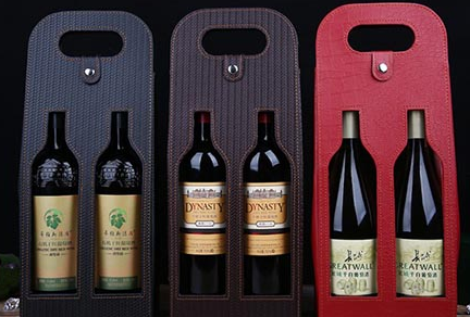 激光雕刻酒袋包裝，盡顯獨(dú)特品味